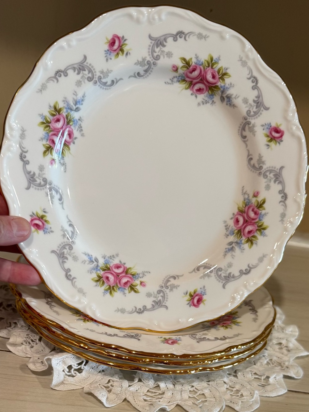 Classic Royal Albert Tranquility Bone China Bread & Butter Plate Set of 4